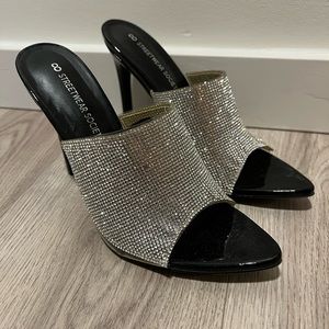 Streetwear society heals